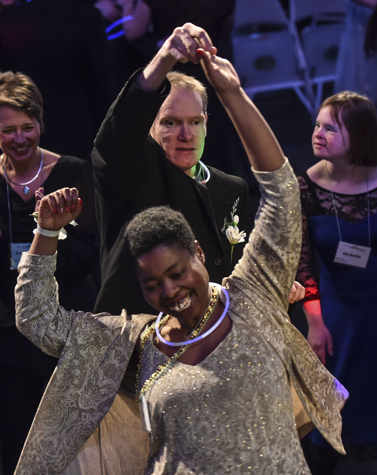 020919-mda-nws-nighttoshine-04.jpg
